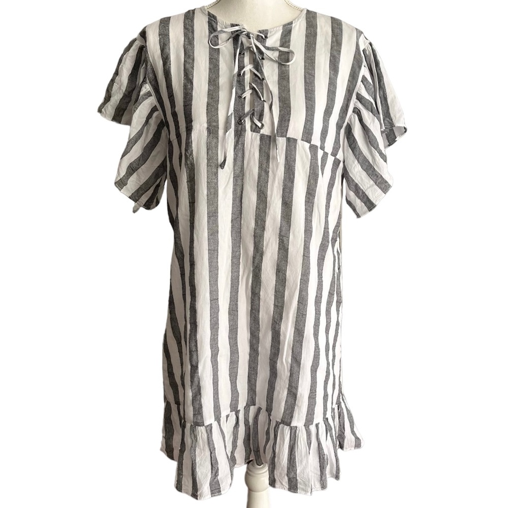 Who What Wear Gray stripe Dress Size S